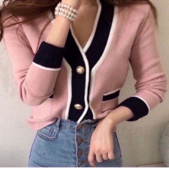 Women's Elegant Herringbone Lace Knit Cardigan Size one size - Picture 4 of 10